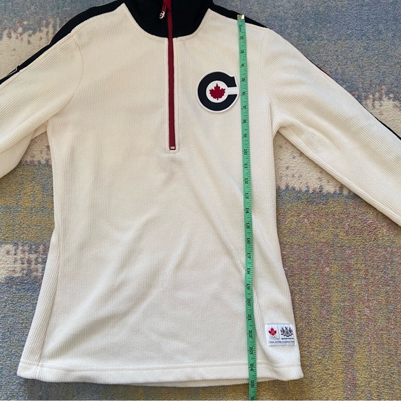 HBC Vancouver 2010 Team Canada Olympic Quarter Zip Sweater - Picture 12 of 13